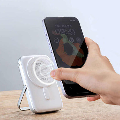 Portable Magnetic Wireless Power Bank - PD20W Fast Charge