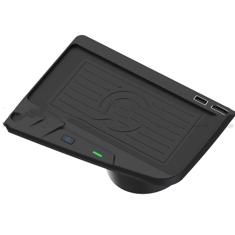 Bmw X5 X6 Special Car Wireless Charger Car Charger Fast Charge on a black surface with USB ports.